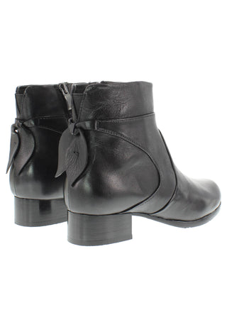 BREA - Damen Lederstiefelette mit dekorativen Lederapplikationen