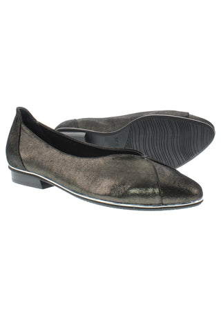 BETA - Ballerina mit V-Ausschnitt