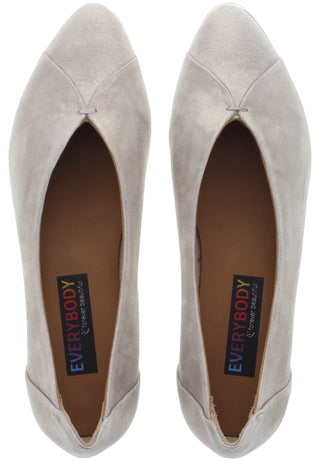 BETA - Ballerina mit V-Ausschnitt