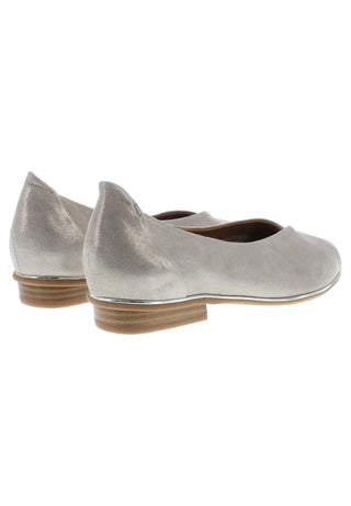 BETA - Ballerina mit V-Ausschnitt