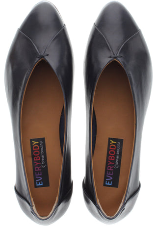 BETA - Ballerina mit V-Ausschnitt