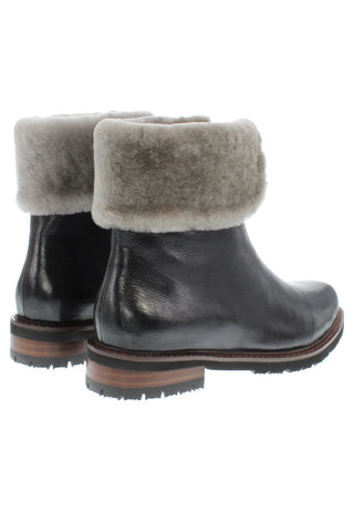 NICO - Feminine Lammfell Boots