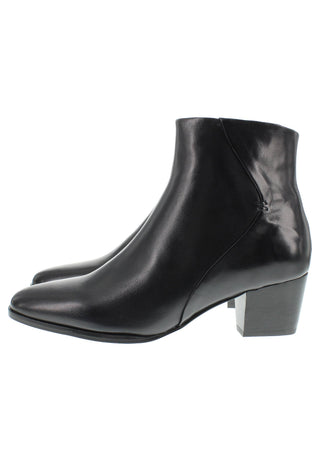 VILMA - Kurzstiefelette mit Echtleder Futter und feinen Handnaht Details